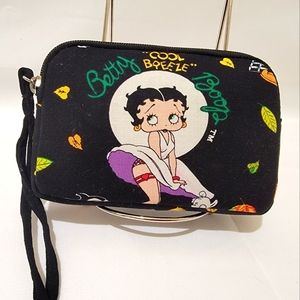 Betty Boop Wristlet / Clutch  / Cosmetic Bag